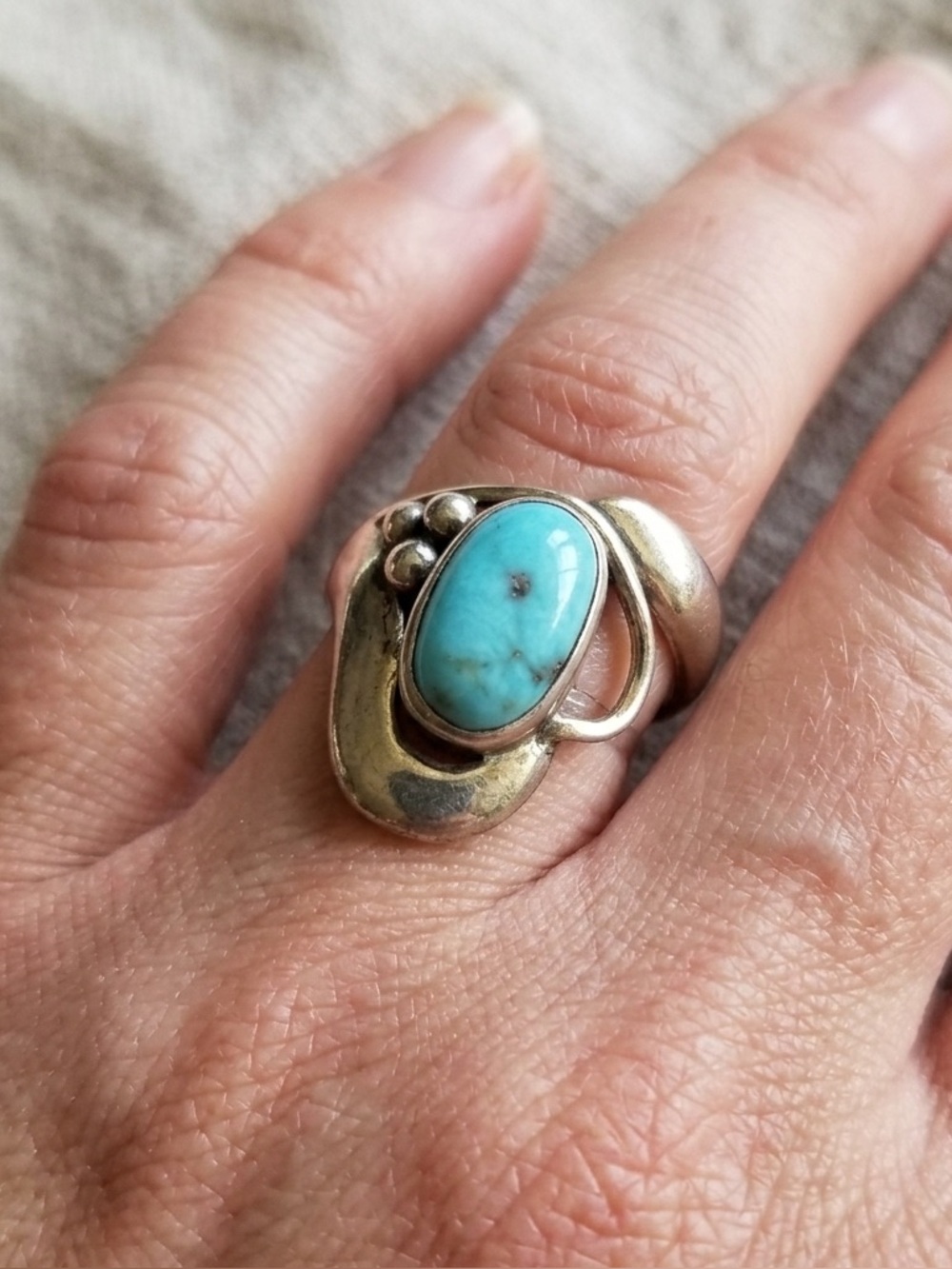 Navaho Sterling Silver Oval Turquoise Ball Bead Wave Ring 6.5 / 6.4g VINTAGE